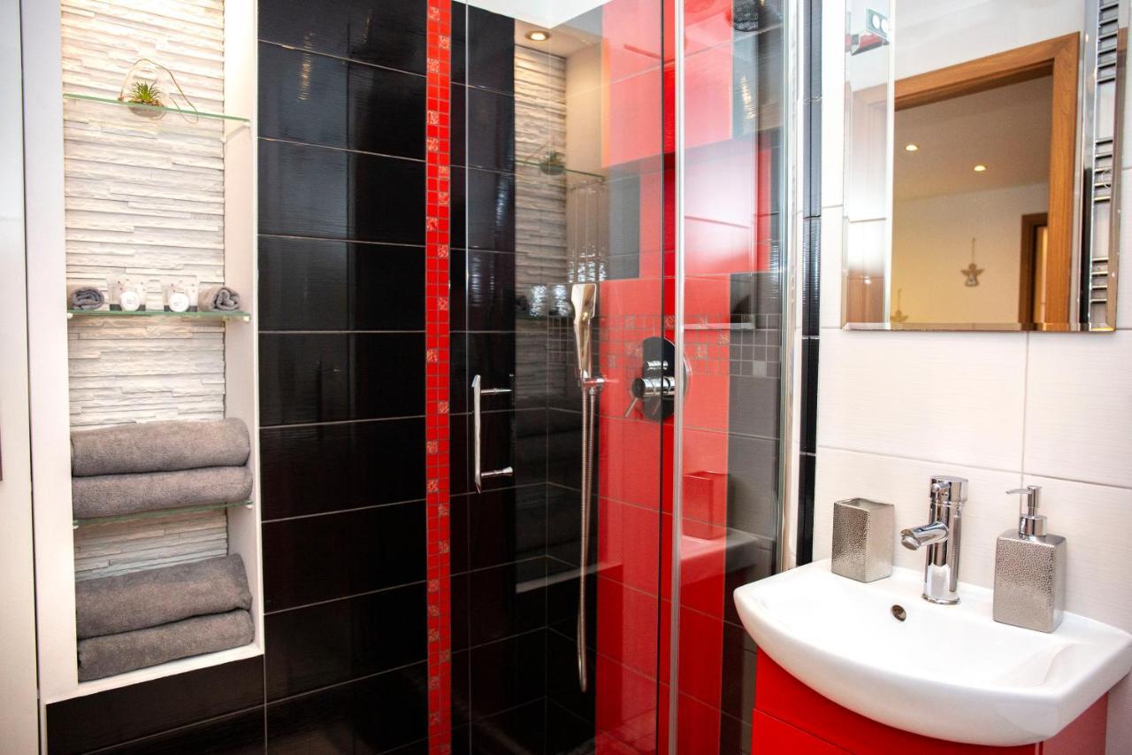 Apartament Bieszczadzkie Anioly Apartment Ustrzyki Dolne Luaran gambar